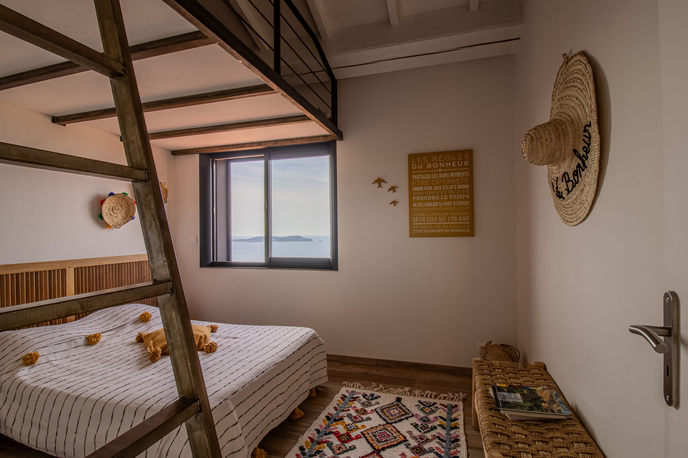 Chambre avec mezzanine
